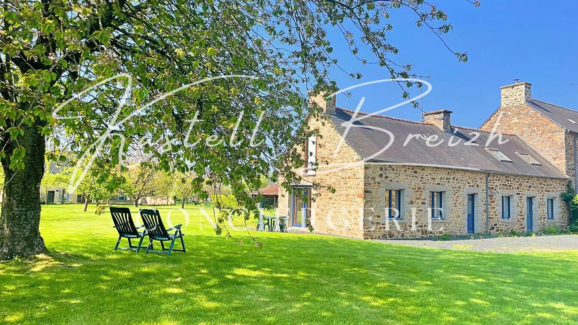 Maison Et Jardin Ar Fardo By Kastell Breizh Conciergerie Goudelin